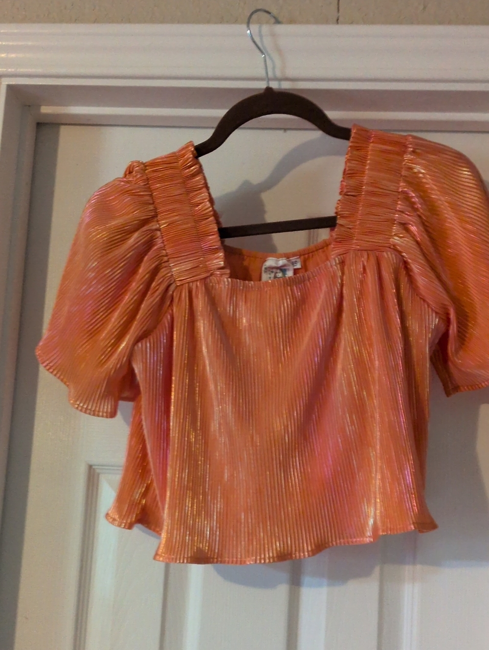 Women’s Square-Neck Pleated Short Sleeve Crop Top-Shorts Available